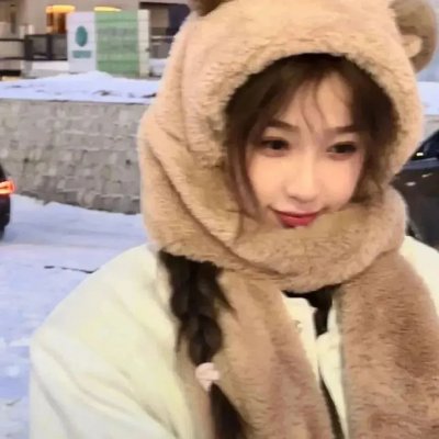 50英尺高的女人